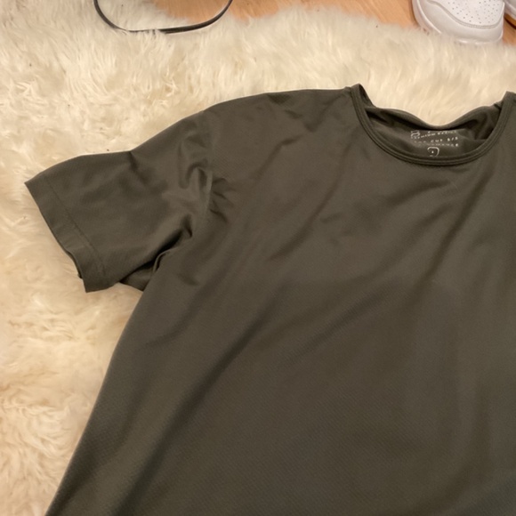 Men’s BYLT Short Sleeved Size Large - Picture 3 of 7